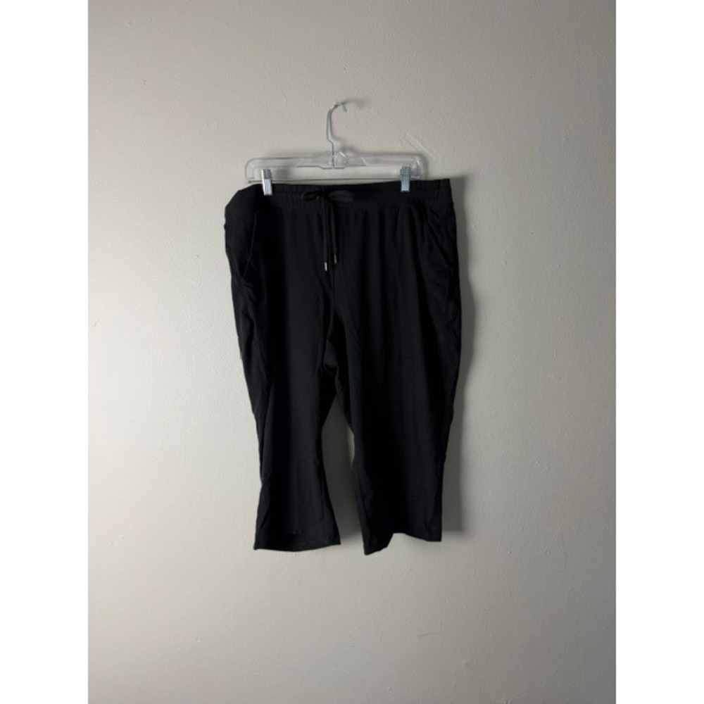 Tek Gear Womens Mid Rise Capri Pants Black Plus Size PXXL New With Tags